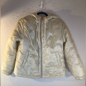 Kenneth Cole NY Champagne Pearlized Leaf-Quilted Hooded Puffer Jacket, Medium